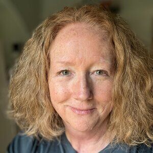 Meet your Posher, Clarissa